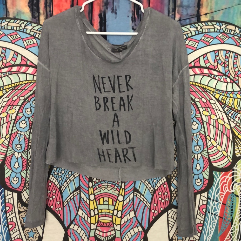 “Never Break A Wild Heart” cropped long sleeve